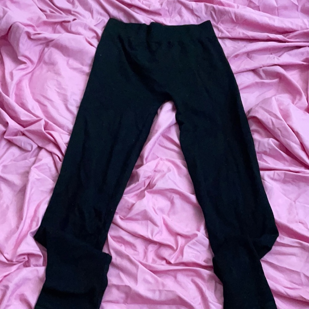 black leggings